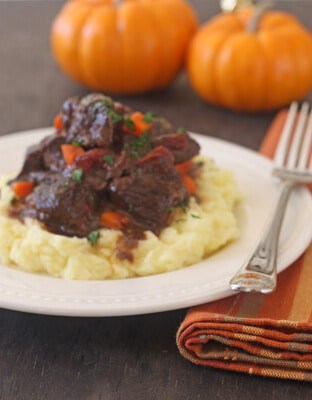 Post image for Braised Provencale Short Ribs with Creme Fraiche Mashed Potatoes