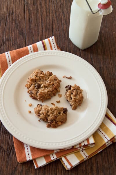Post image for Crispy Chocolate and Coconut Cookies