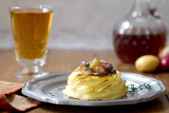 Potato Cups with Mushrooms and Shallots