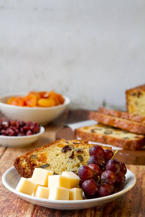 La crema bread with apricots and cranberries