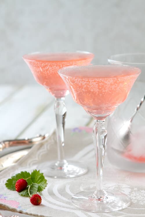 two glasses of Rhubarb Fizz Cocktails on a tray. 