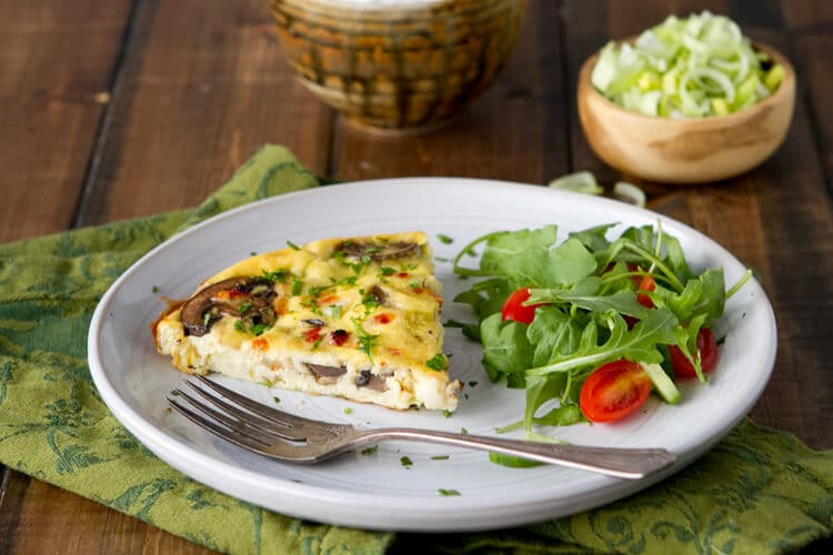 Mushroom, leek and yogurt Fritatta