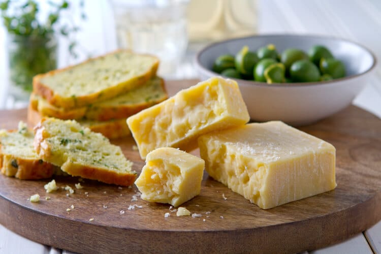 Dubliner Cheese and herb quick bread appetizer platter