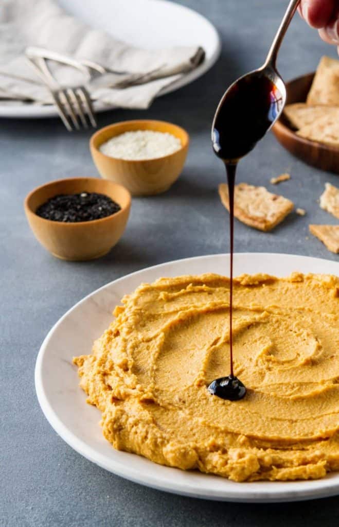 Creamy and easy, this healthy roasted butternut squash dip is a delicious appetizer, with tahini and yogurt is one that everyone will love. 