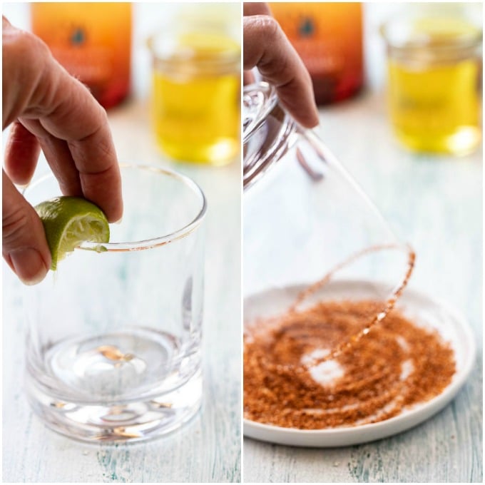 Step by step photos to make an agave margarita

