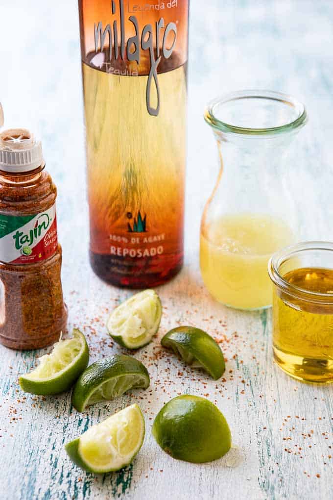 Ingredients needed for this simple margarita cocktail
