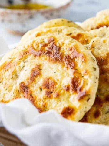 close up of greek yogurt flatbread recipe in a basket.